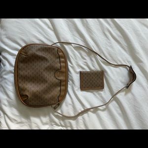 Gucci crossbody and matching wallet